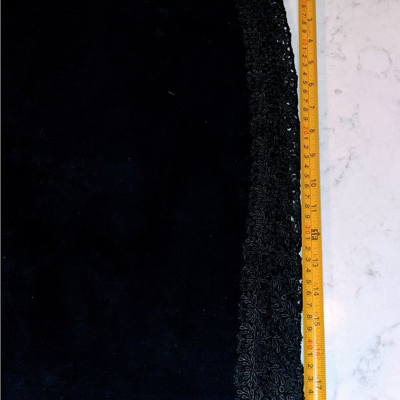 Cache Black Mini Skirt with Lace Trim - Picture 8 of 9